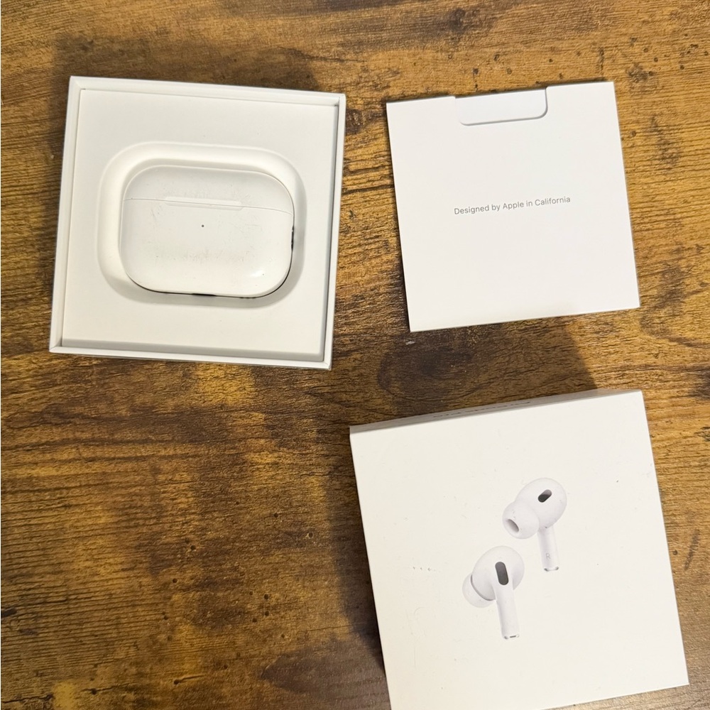 Apple White Wireless Headset for Premium Sound